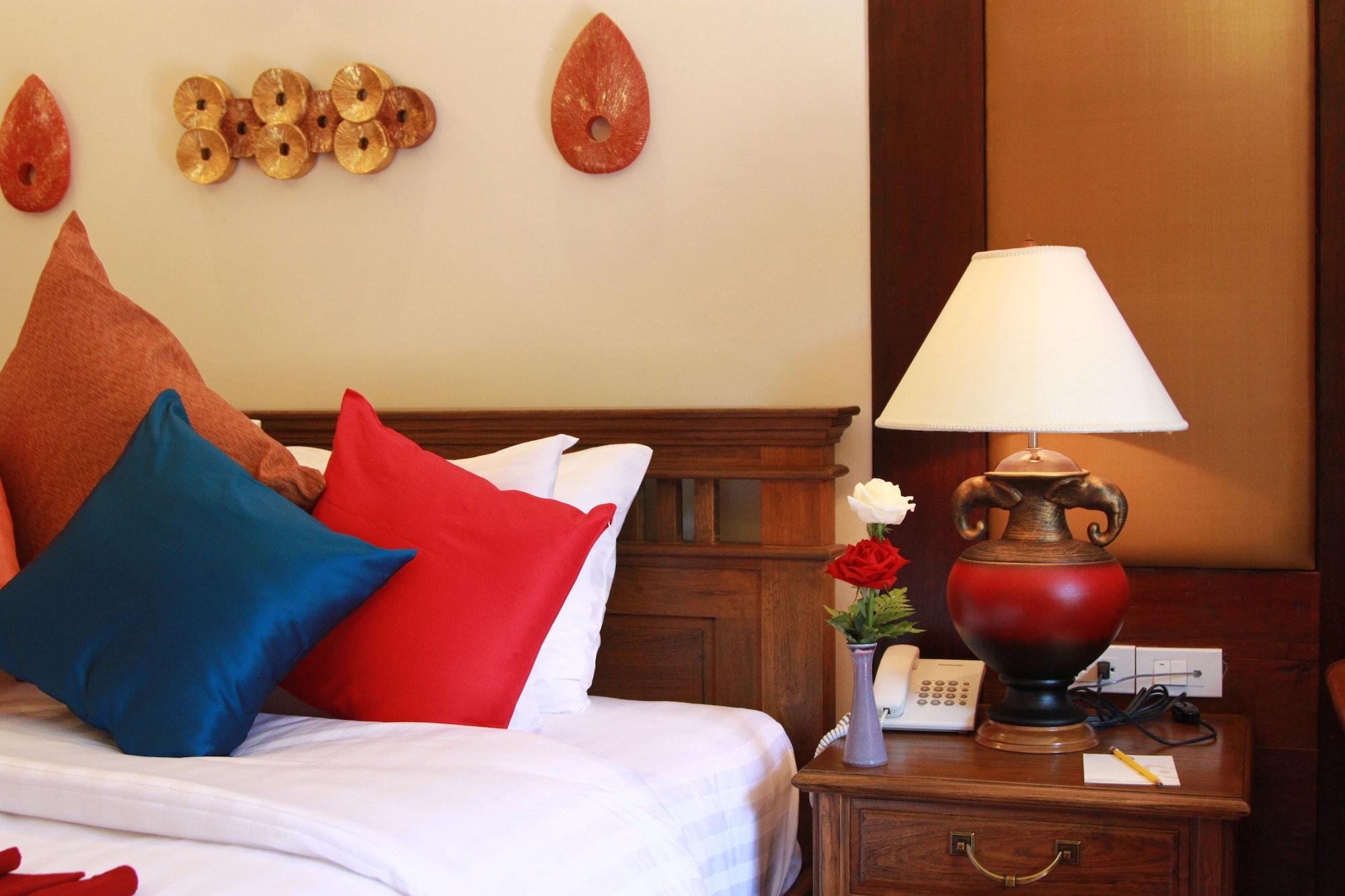 Viang Thapae Resort Chiang Mai Ngoại thất bức ảnh