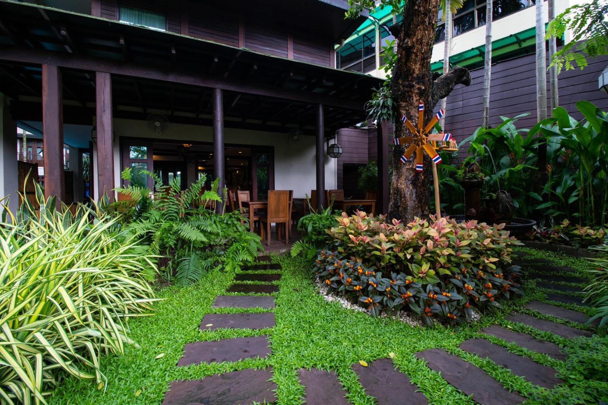 Viang Thapae Resort Chiang Mai Ngoại thất bức ảnh